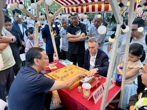两项象棋赛事在上海落幕,1200场对局掀起联动世界的狂欢