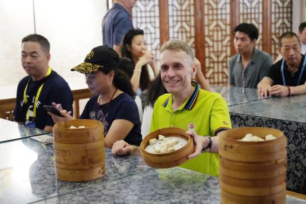 两项象棋赛事在上海落幕,1200场对局掀起联动世界的狂欢